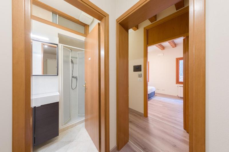 B And B Casanova Ai Tolentini Velence Kültér fotó
