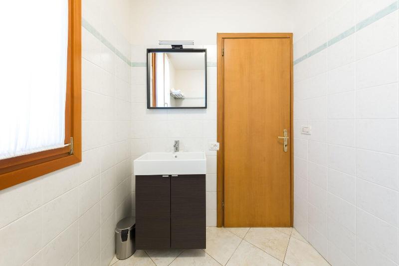 B And B Casanova Ai Tolentini Velence Kültér fotó
